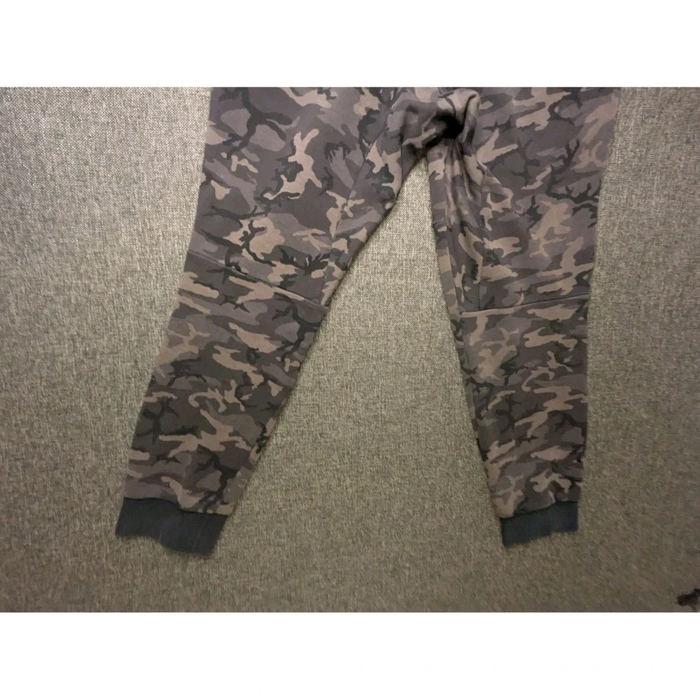 Nike Camo Joggers Y2K Large‎ Sweatpants Black Gray Camo Fleece Athletic Pants
